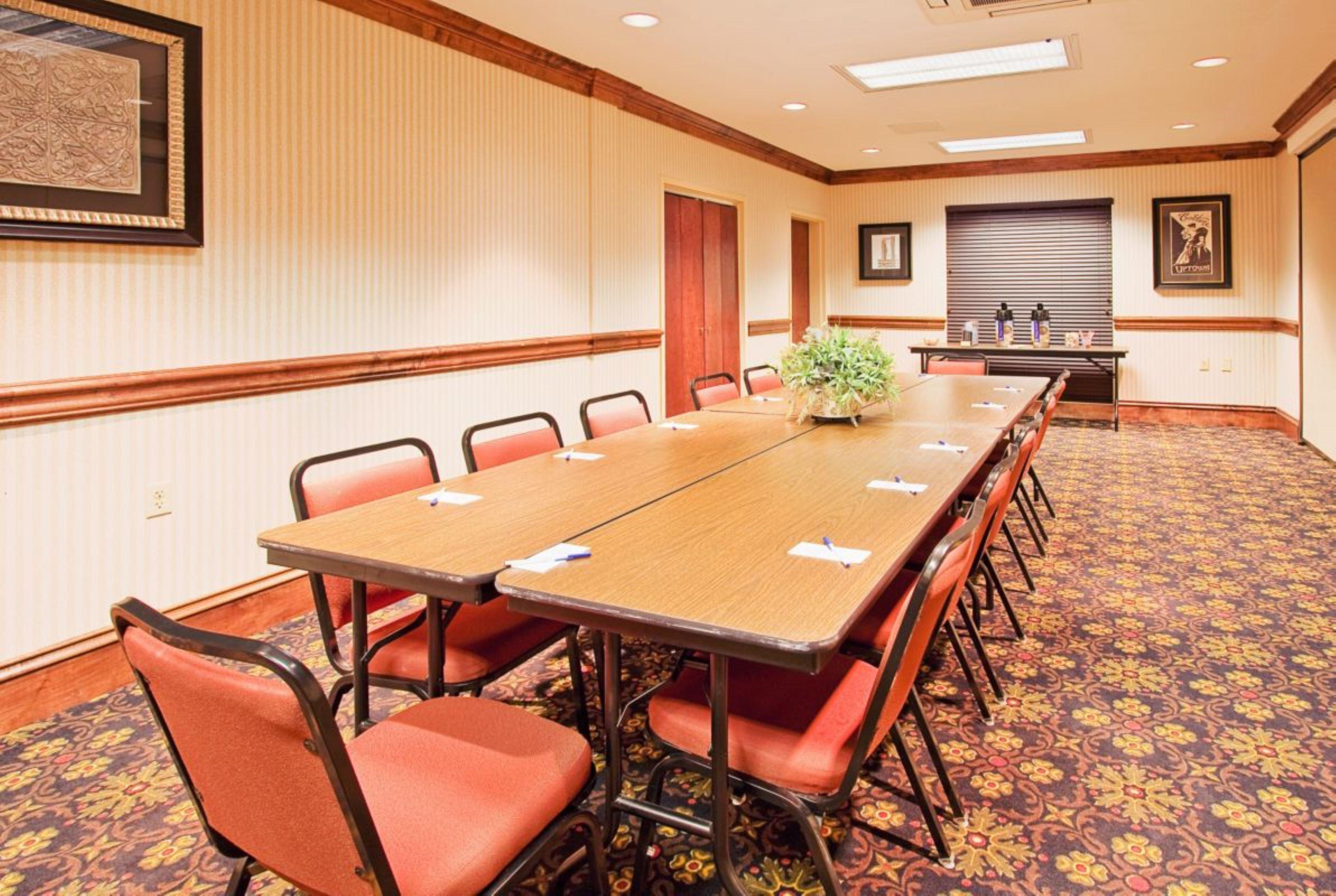 Holiday Inn Express Hotel & Suites Lucedale By Ihg Exterior photo